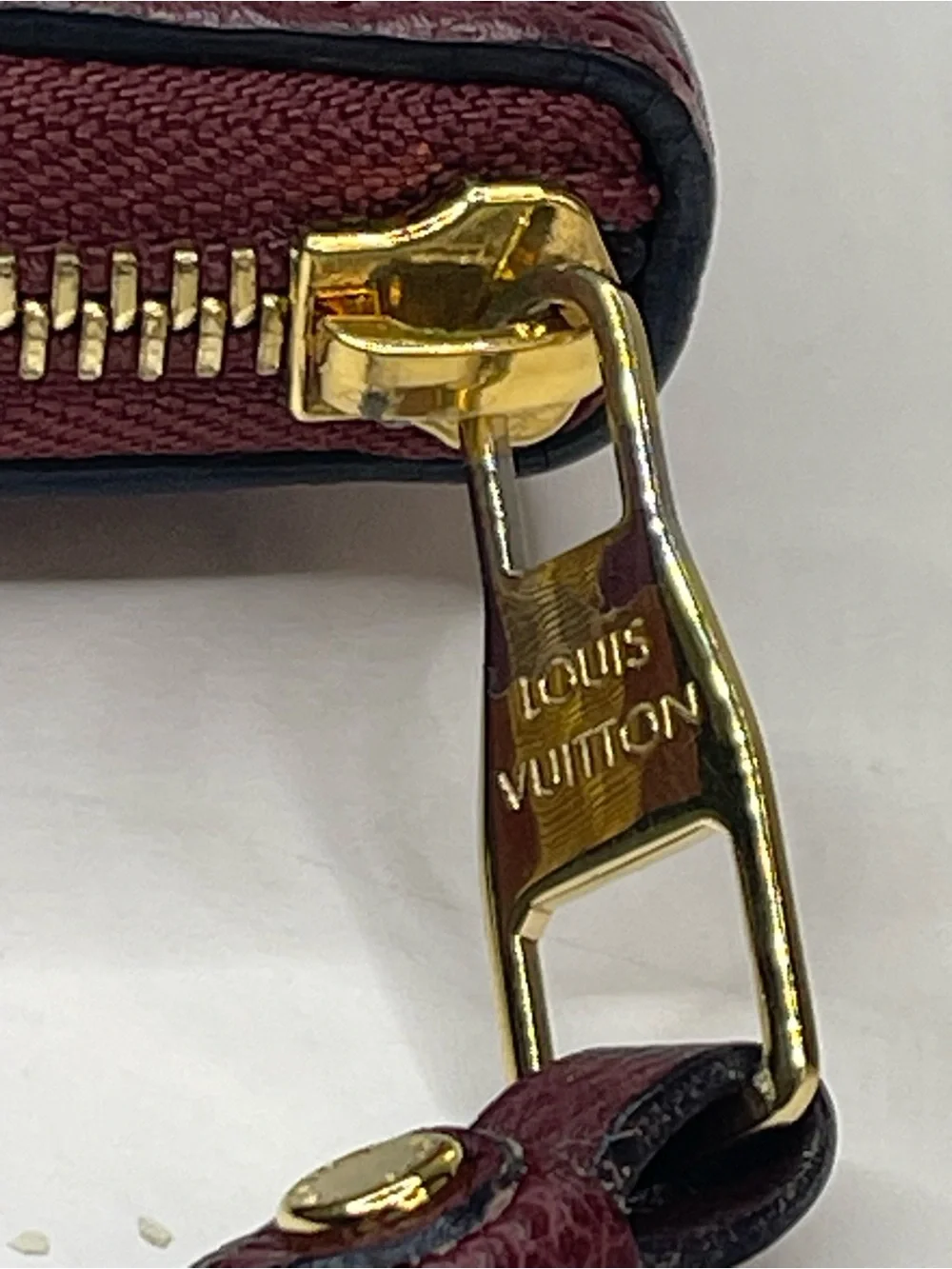 Louis Vuitton Zippy Wallet